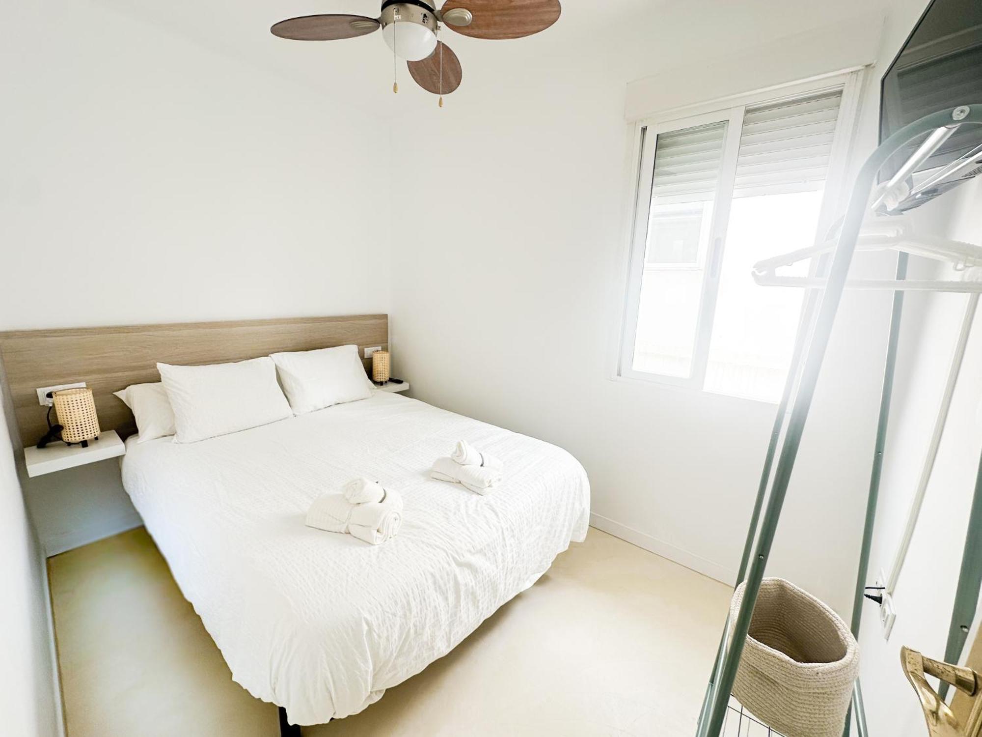 Apartamento Centrico La Merced - Free Parking & Free Gym Малага Экстерьер фото