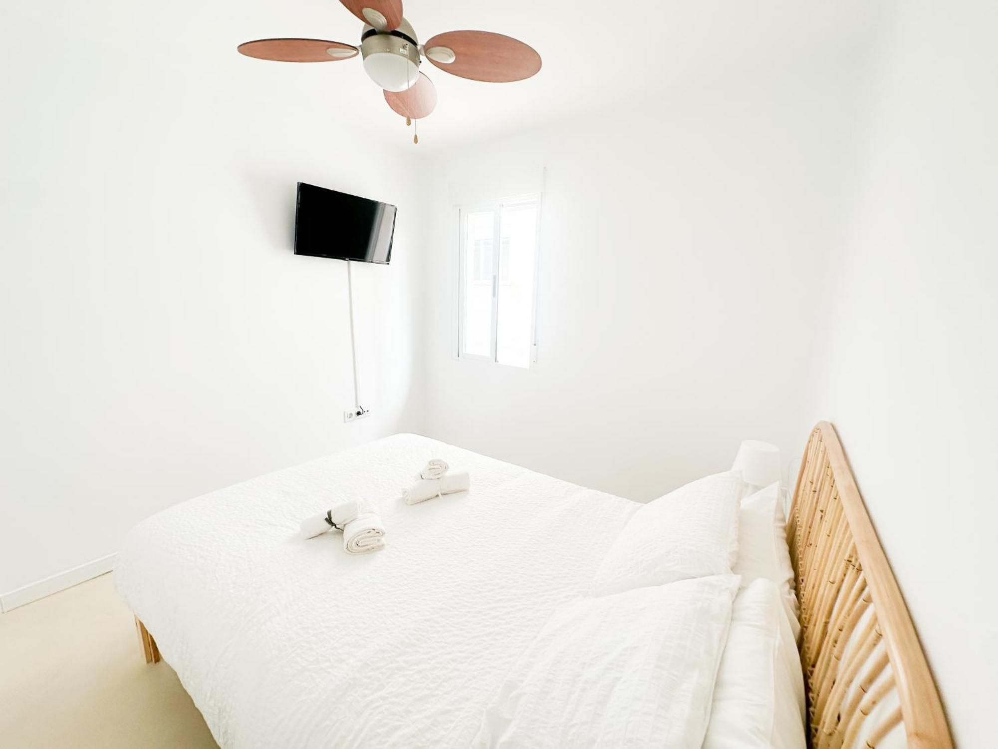 Apartamento Centrico La Merced - Free Parking & Free Gym Малага Экстерьер фото