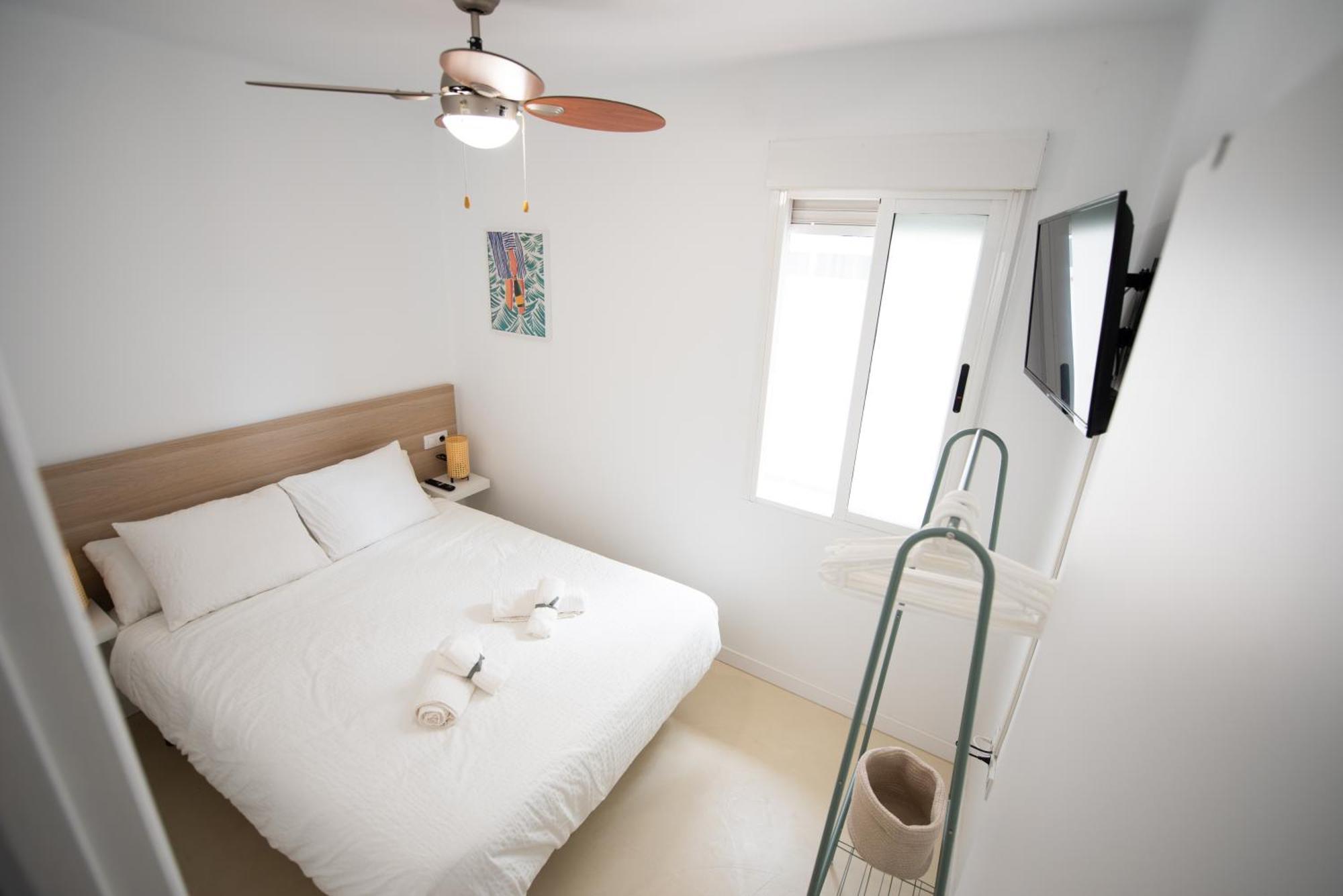 Apartamento Centrico La Merced - Free Parking & Free Gym Малага Экстерьер фото