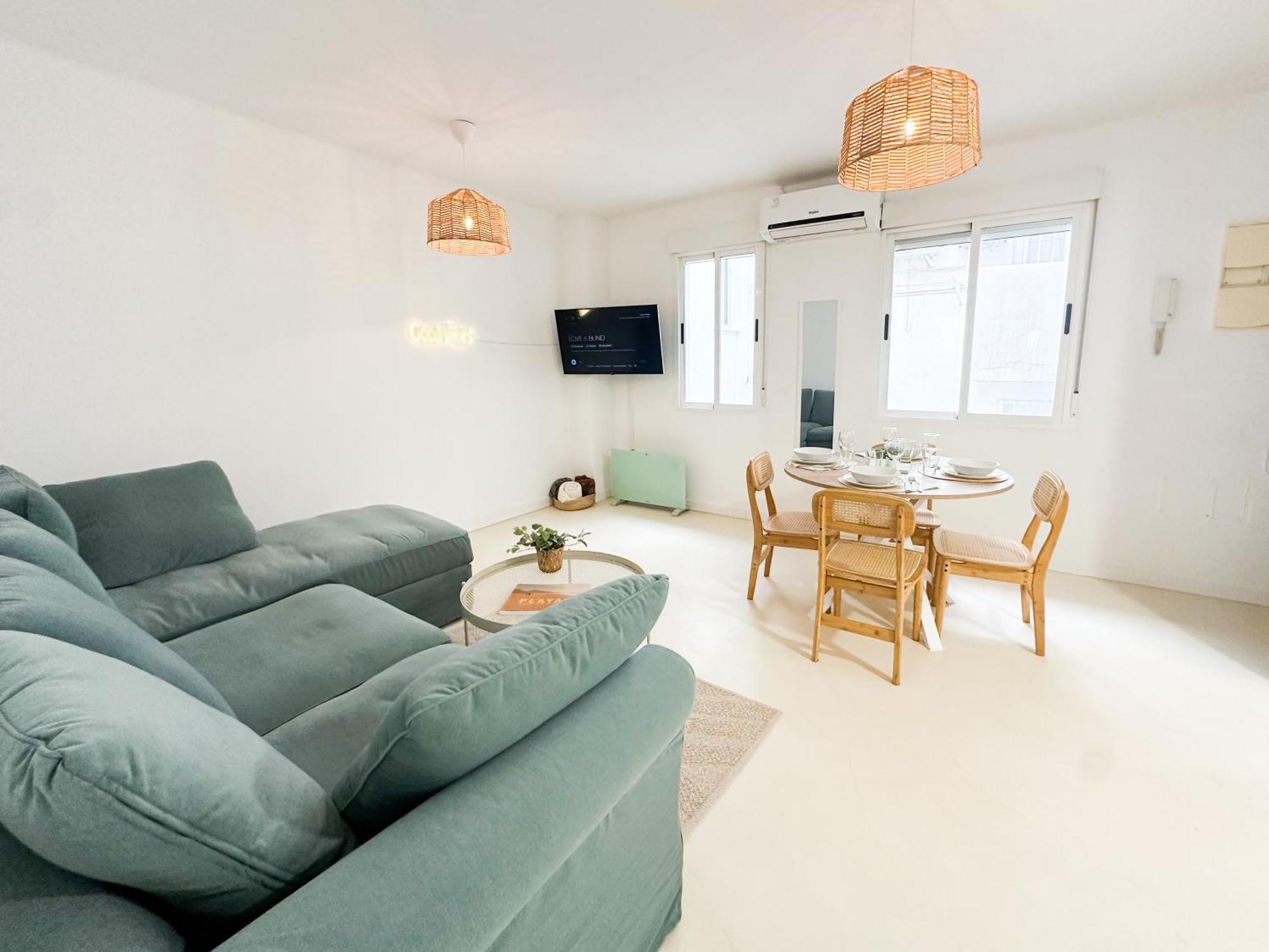 Apartamento Centrico La Merced - Free Parking & Free Gym Малага Экстерьер фото